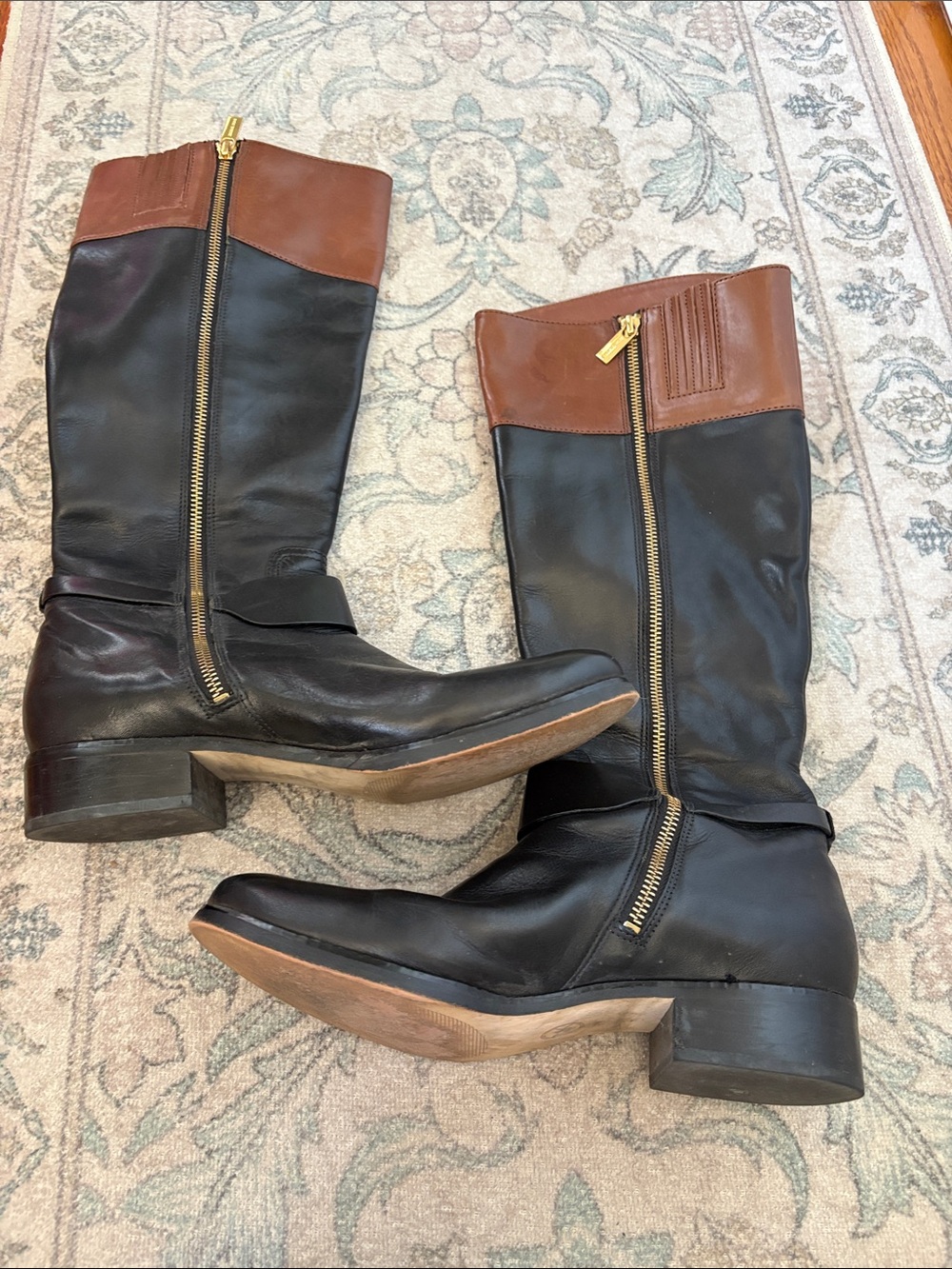 Michael Kors boots - Picture 2 of 7